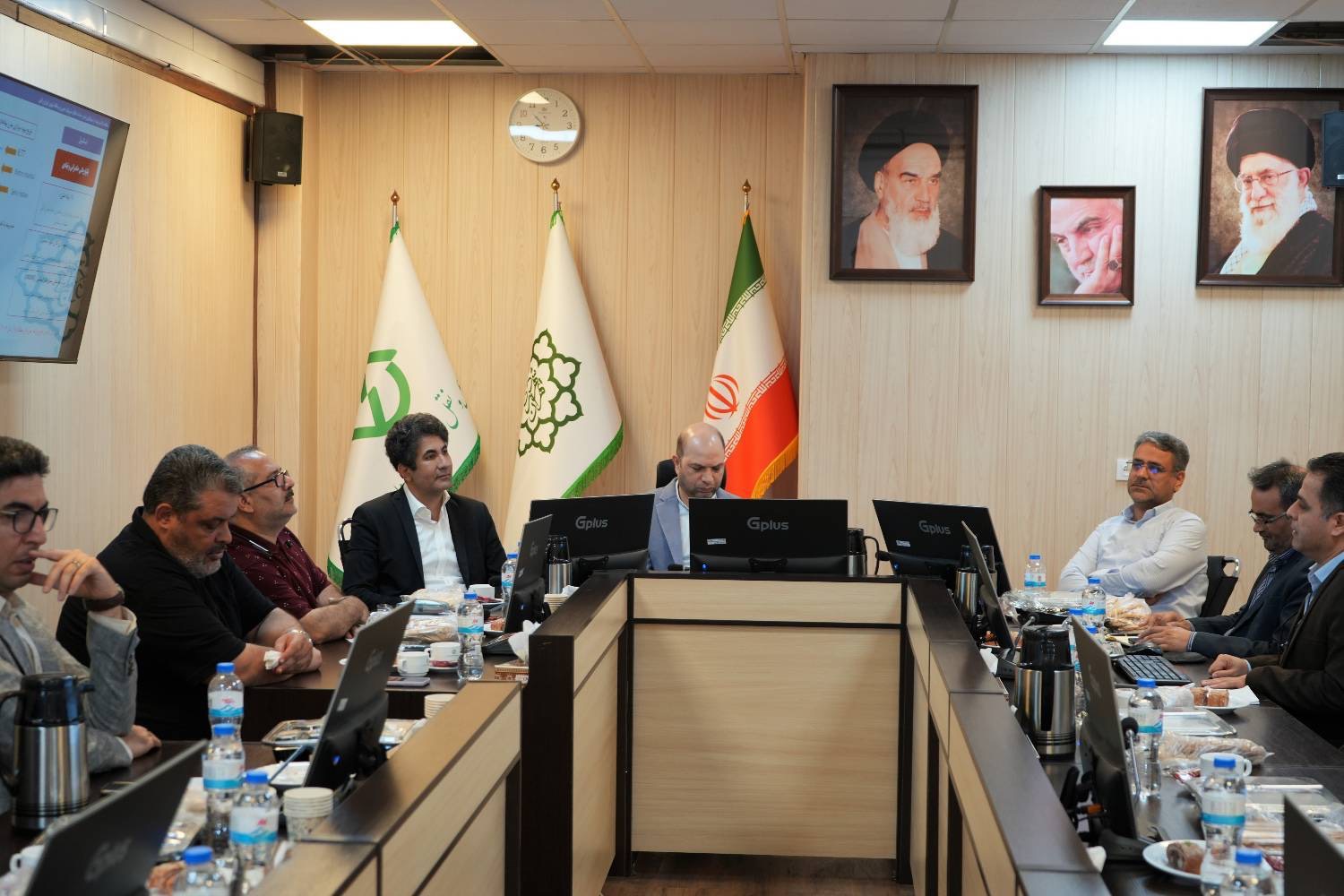 اتصال استان البرز به نظام پرداخت الکترونیک پایتخت/سفرهای روزانه شهروندان ساده‌تر می‌شود
