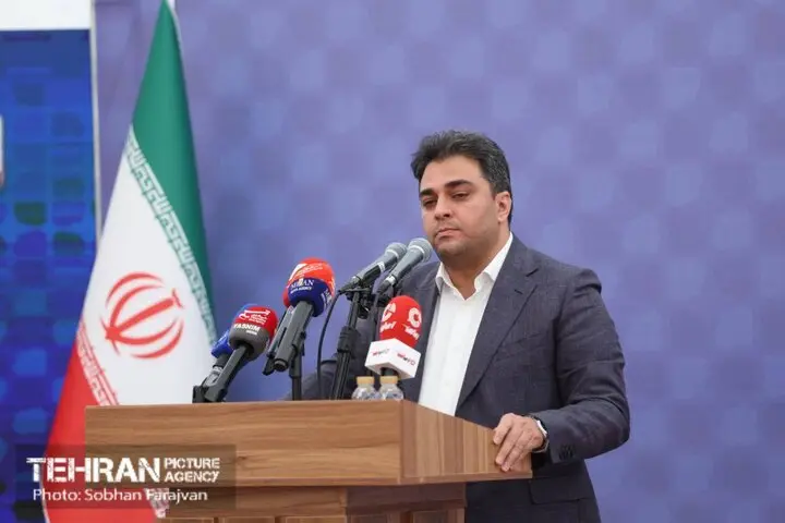 بازپیرایی محورهای آزادی، انقلاب و دماوند آغاز شد