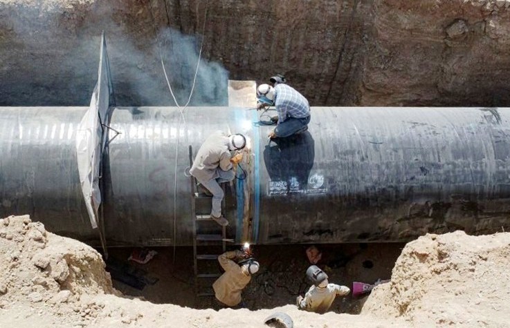 دستور پزشکیان برای افتتاح طرح انتقال آب دریا به فلات مرکزی دستور پزشکیان برای افتتاح طرح انتقال آب دریا به فلات مرکزی