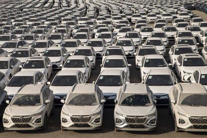 آغاز دور جدید خودروهای وارداتی/ ۴ مدل خودروی خارجی عرضه شد