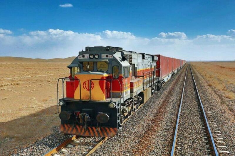۴۰۰ دستگاه لکوموتیو به شبکه حمل‌ونقل ریلی افزوده می‌شود 
